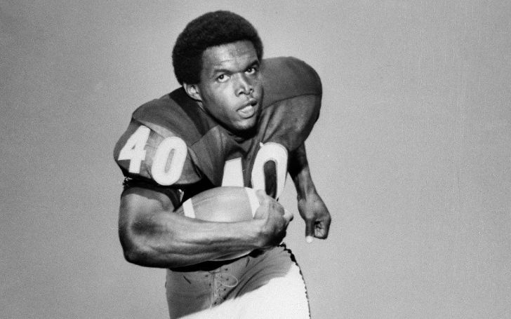 Gale Sayers Net Worth - The Complete Breakdown